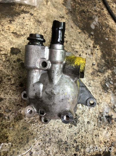 Насос гур porshe panamera 4s