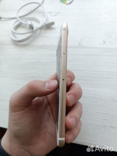 iPhone 7, 128 ГБ