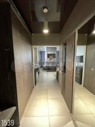 Апартаменты-студия, 42 м², 2/10 эт.