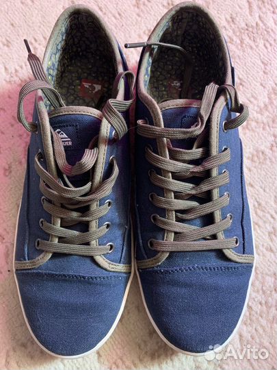 Кеды мужские 42 размер Quiksilver