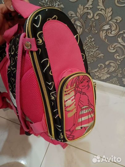 Рюкзак для девочки школьный