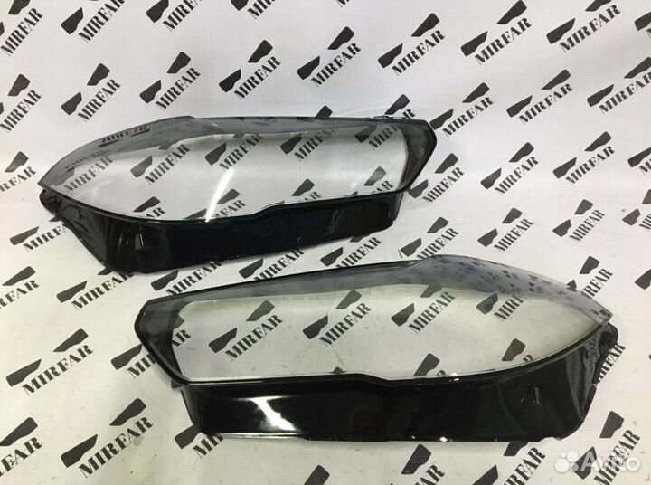 Стекло фары BMW X5 G05