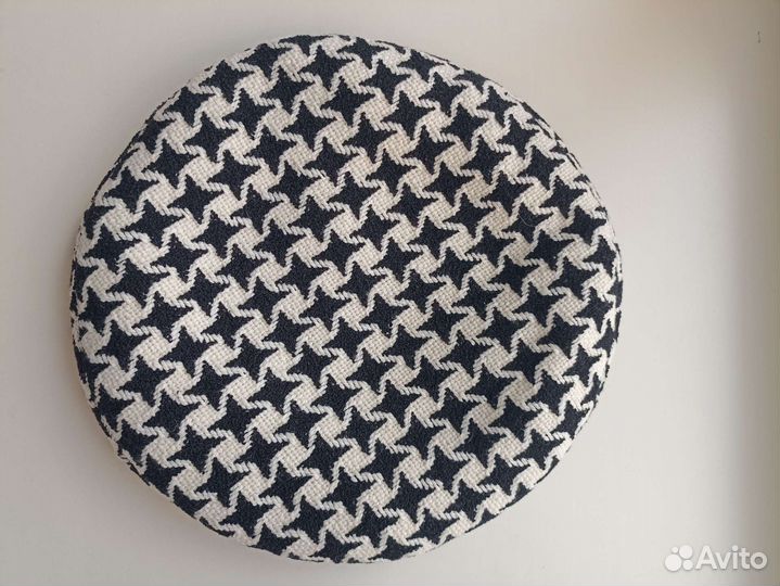 Берет новый женский