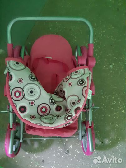 Коляска кукольная
