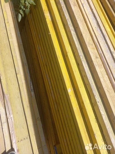 Балка строительная деревянная