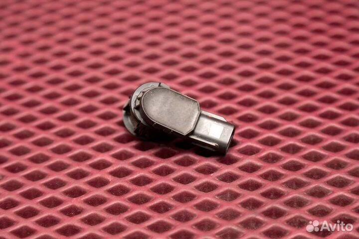 Датчик парковки Toyota Land Cruiser 200 1VD 2015