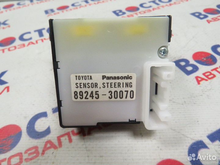 Датчик угла поворота руля toyota land cruiser UZJ2