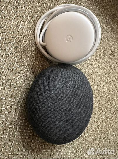 Умная колонка Google Nest Mini