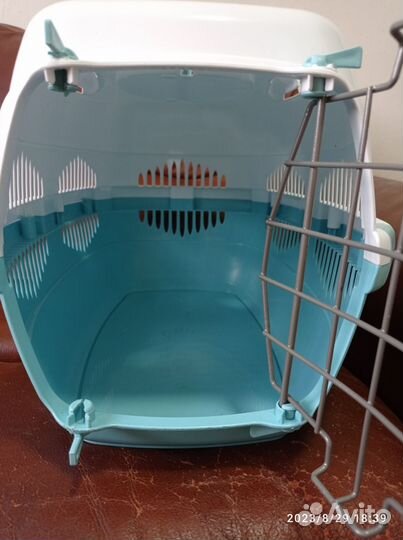 Переноска для маленьких собак и кошек