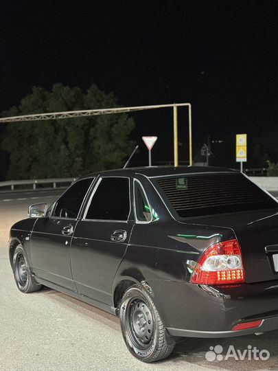 Капот приора