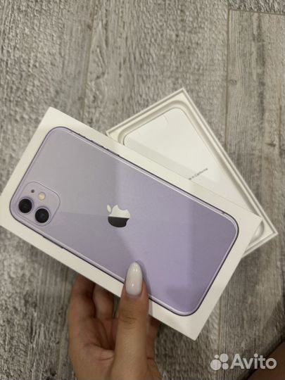 Коробка от iPhone 11