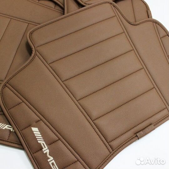 Комплект автомобильных ковриков под заказ