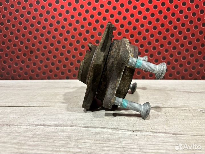 Ступица передняя Porsche Macan 95B DLZ 3.0 бензин