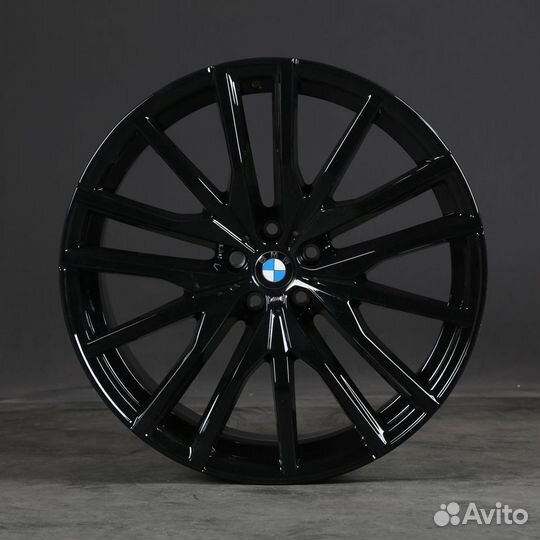 Диски R22 на BMW X5 X6 X7 G05 G06 G07