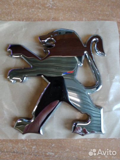 Эмблема задняя Peugeot 607 1999 - 2010