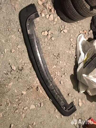 Спойлер переднего бампера dodge challenger