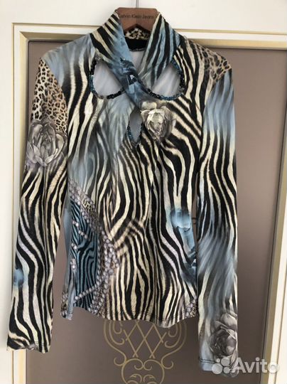 Брендовые кофты пакетом р 42/44 сост новых