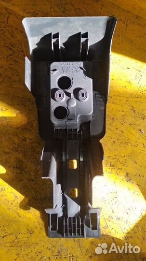 Центральная консоль Volvo Xc90 C30 D5244T18 2012