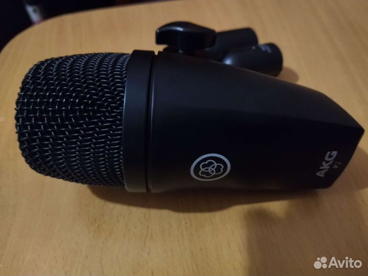 Микрофон для бас бочки Akg p2