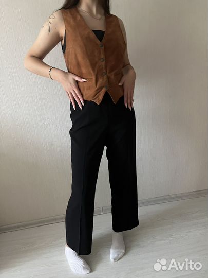 Жилет костюмный