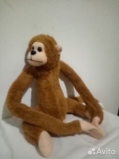 Продаётся детская игрушка обезьяна