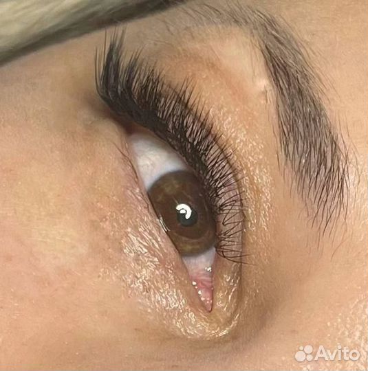 Профессиональное наращивание ресниц