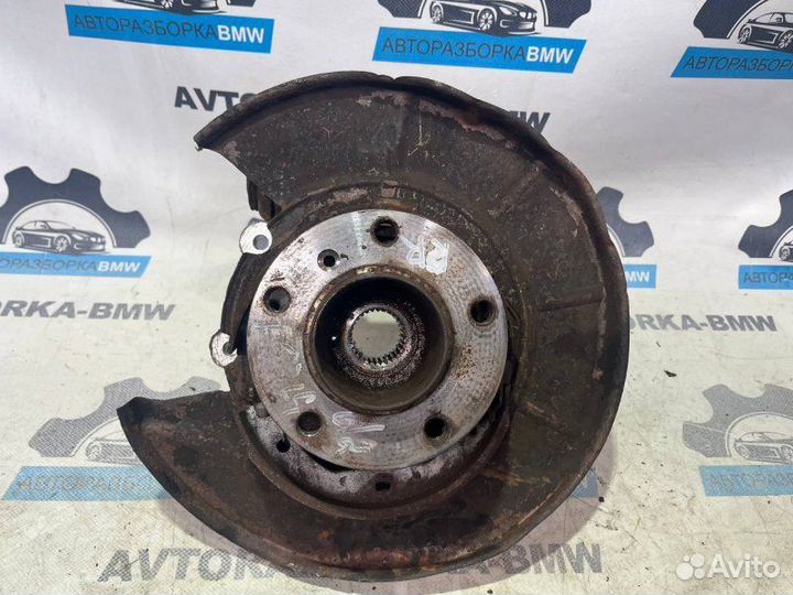 Кулак поворотный задний правый Bmw X5 E53 M57D30