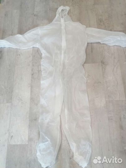 Костюм защитный одноразовый