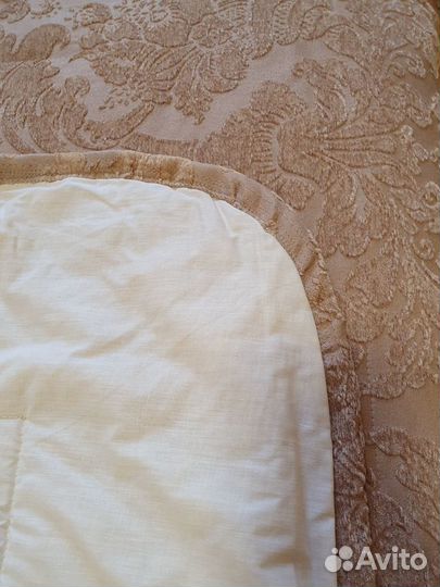 Покрывало на кровать