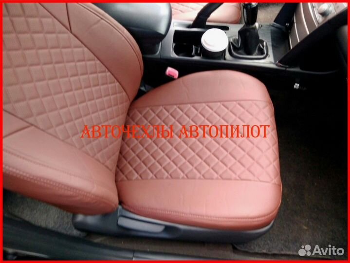 Чехлы Автопилот Toyota Camry v40 из экокожи Ромб