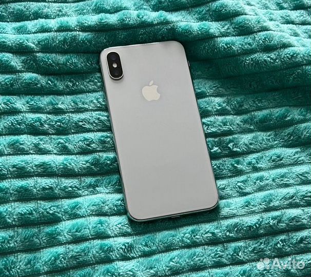 iPhone X, 256 ГБ