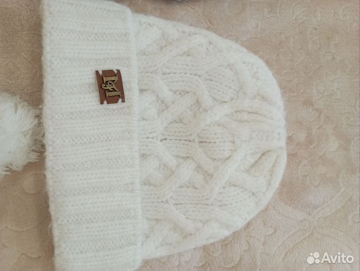 Шапки женские