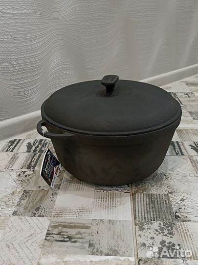 Кастрюля чугунная 8 л с чугунной крышкой