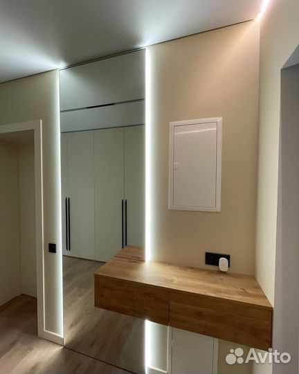 Гардеробная двухстворчатая распашная