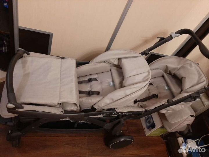 Прогулочная коляска для двойни бу