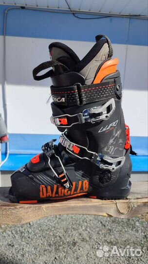Горнолыжные ботинки