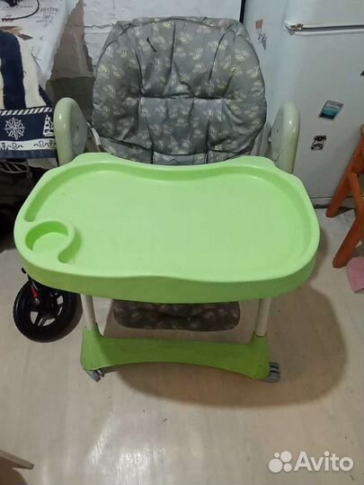 Стульчик для кормления