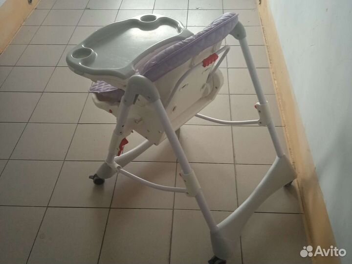 Детский стул для еды