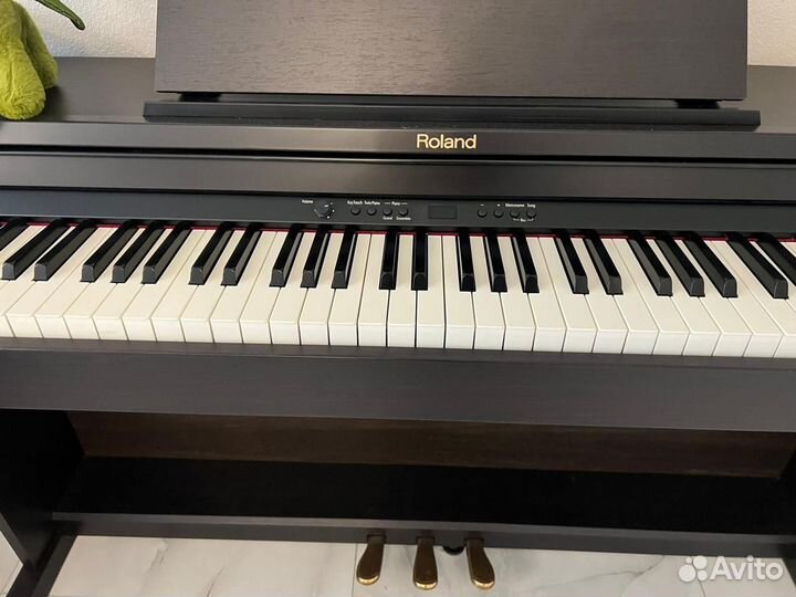 Цифровое пианино roland RP301-RW