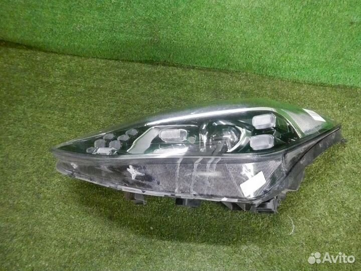 Фара левая Kia Sportage