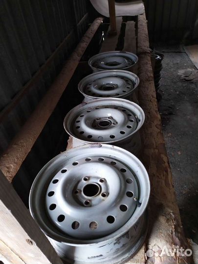 Диски R15 Волга