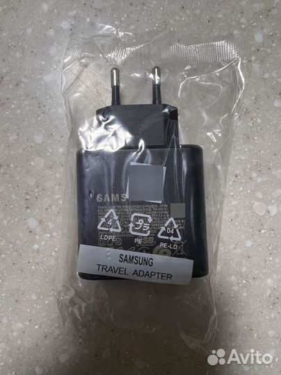 Сетевое зарядное устройство Samsung EP-TA845