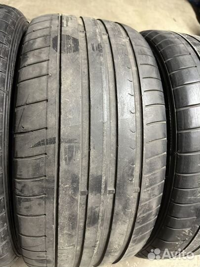 Dunlop SP Sport Maxx 245/40 R19 и 275/35 R19