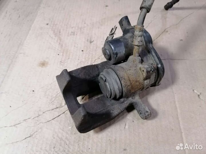 Суппорт задний левый Audi A7,VAG 4G0615403