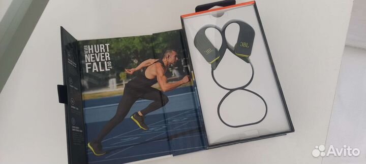 Беспроводные наушники JBL Sprint чёрный/зелёный