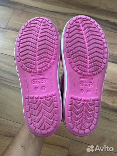 Сандалии для девочки Crocs c13