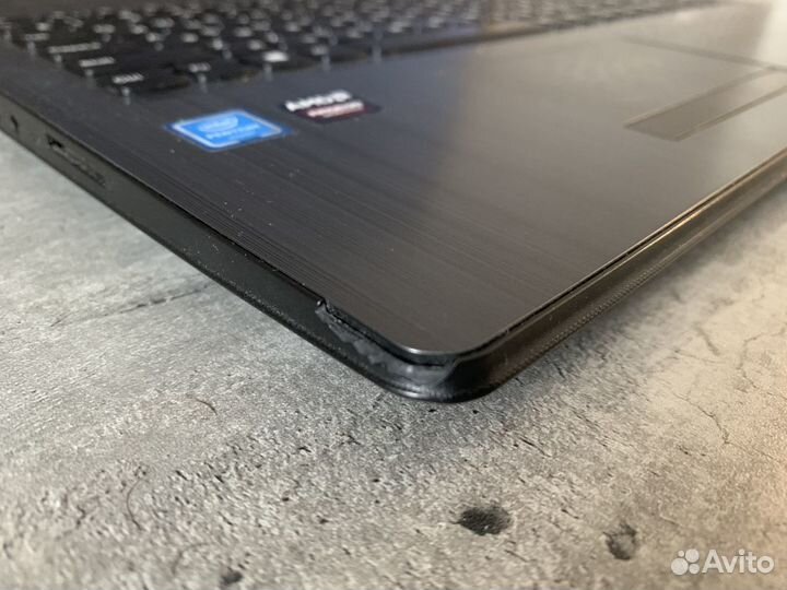 Ноутбук Lenovo 80TT