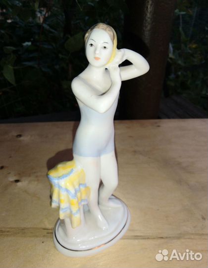 Статуэтка купальщица лфз