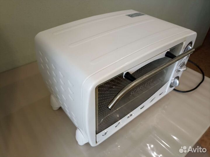 Электрическая мини печь scarlett