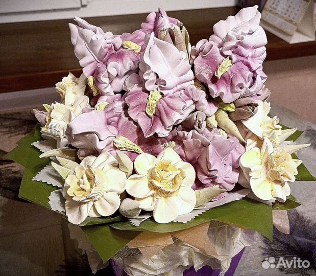 Букет из зефира. Нарциссы, ирисы, тюльпаны